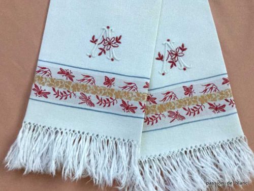 LINGE ANCIEN – Rare Lot de 2 merveilleuses grandes serviettes d’invités en pur lin fin liteau couleur et franges