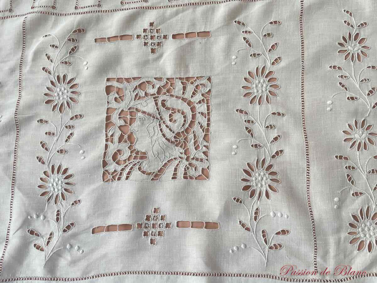 Dessus de lit style renaissance broderie Richelieu et Anglaise main sur lin – Image 10