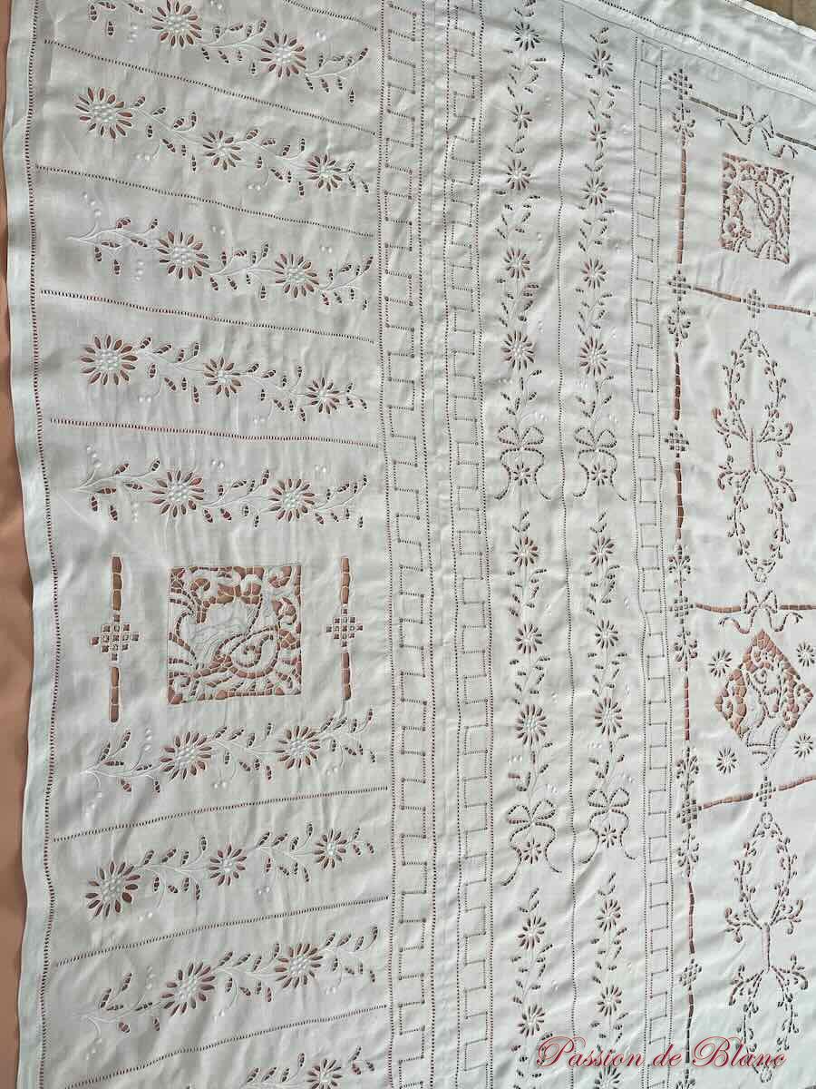 Dessus de lit style renaissance broderie Richelieu et Anglaise main sur lin – Image 6