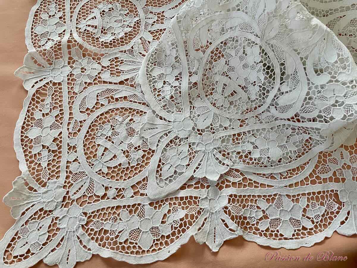 nappe Venise broderie main