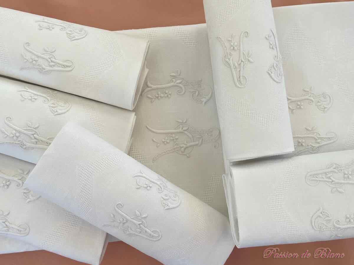 linge ancien service VJ
