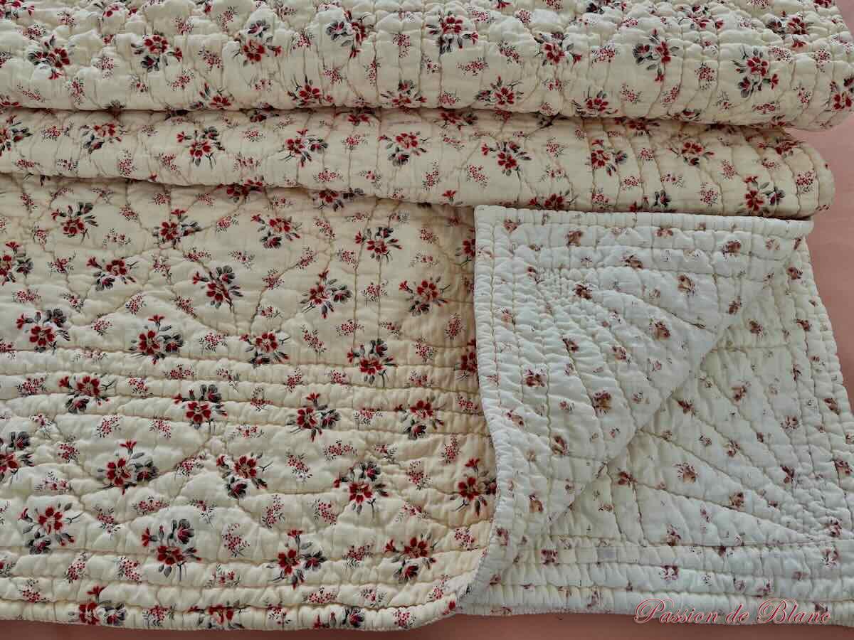 Coute pointe provençale fond beige