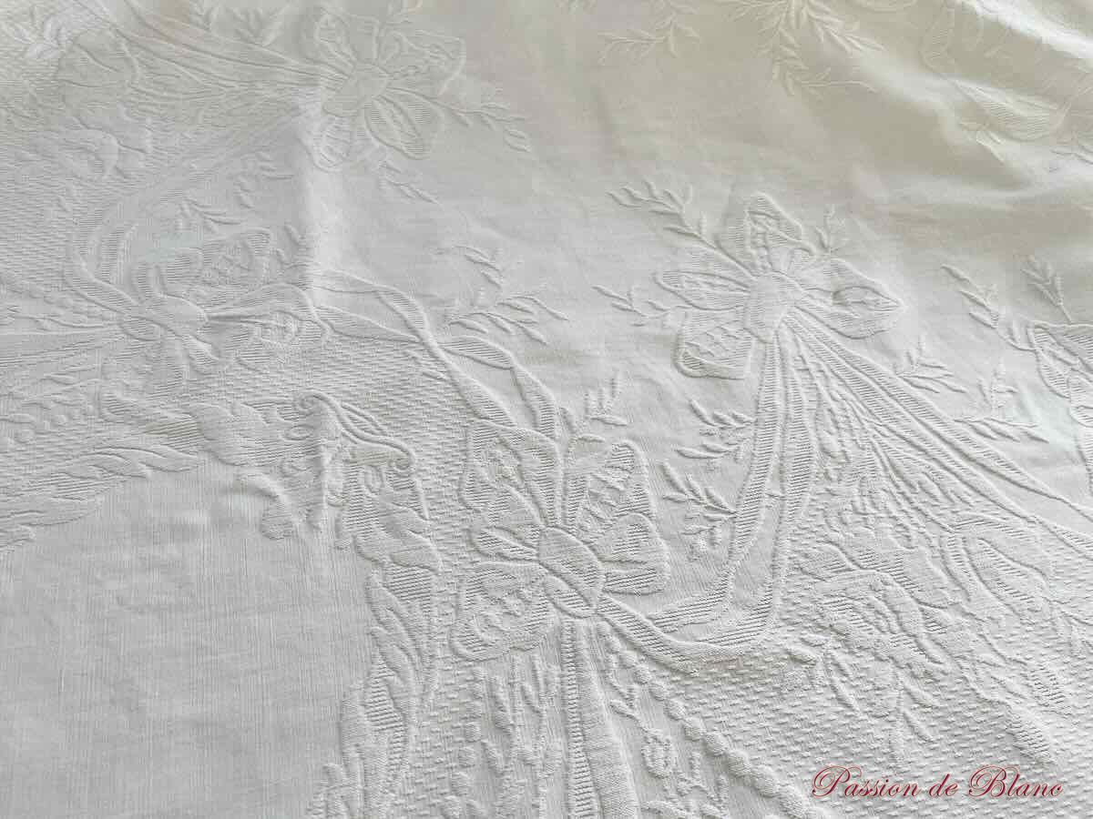 Belle couverture fine festonnée en piqué de coton avec monogramme CS brodé – Image 6