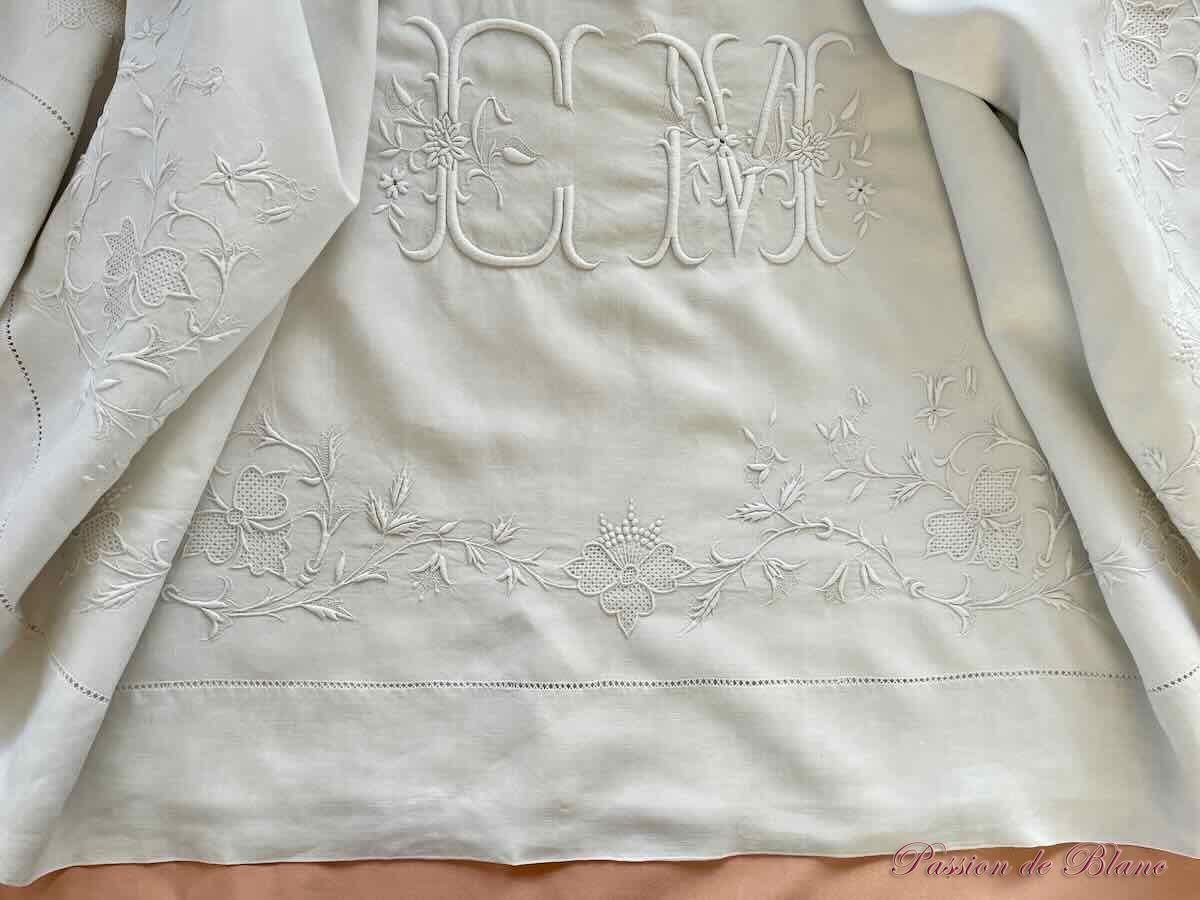 Drap CM guirlande fleurie