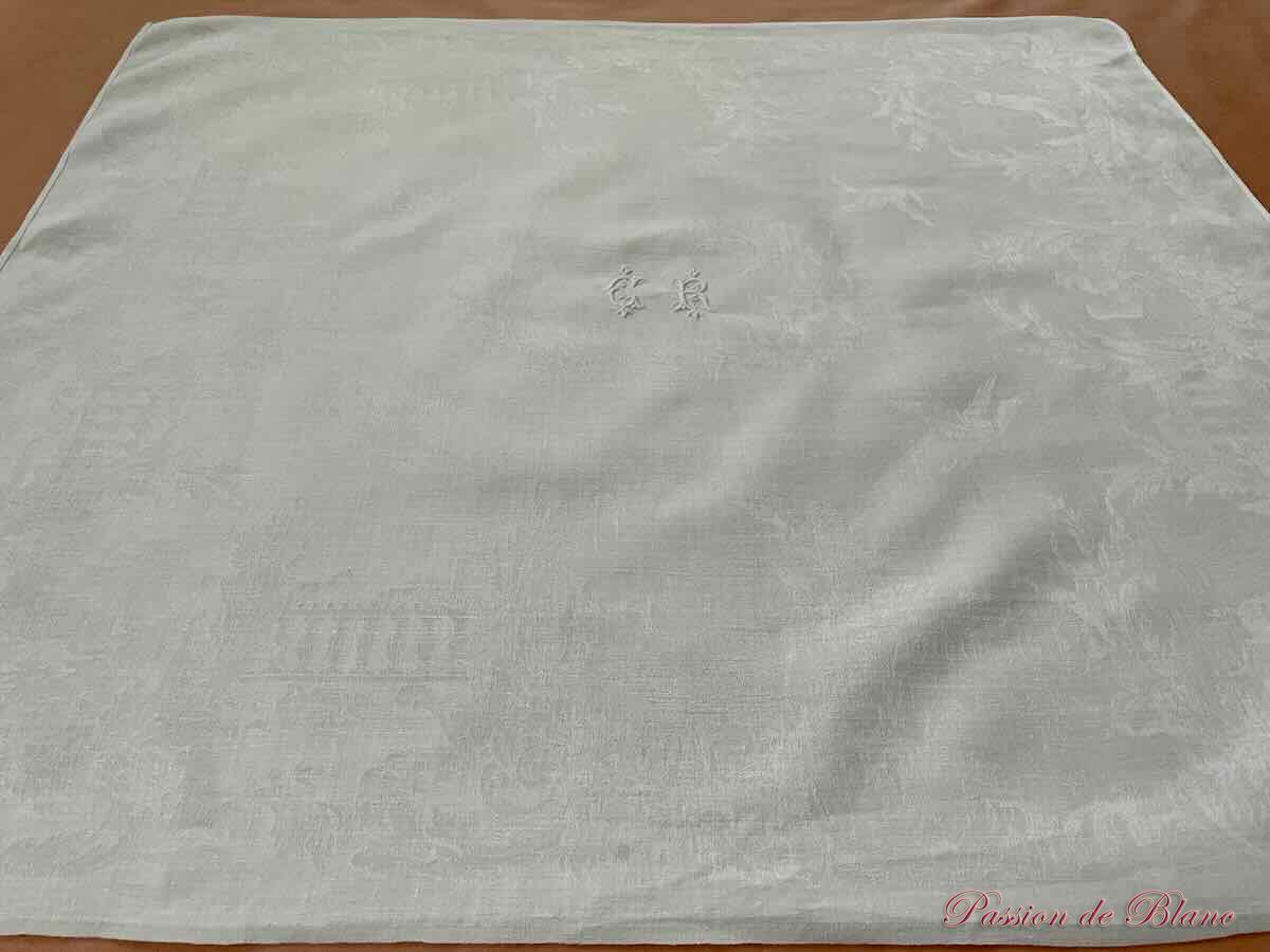 Service de table 12 couverts en damassé de lin avec monogrammes " CR" et animaux – Image 4