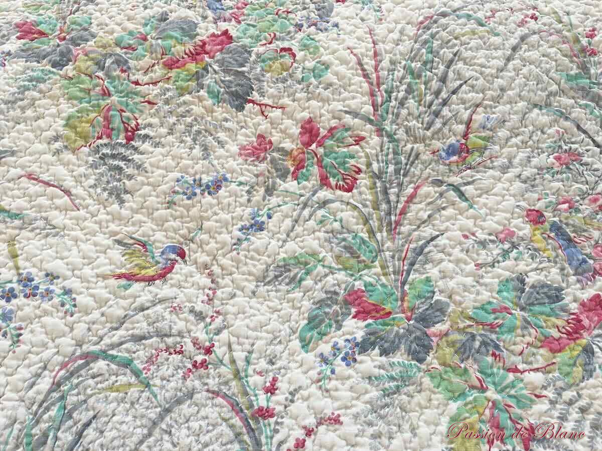 Couverture Piquée XIXe : un côté avec oiseaux, l'autre avec scènes champêtres – Image 2