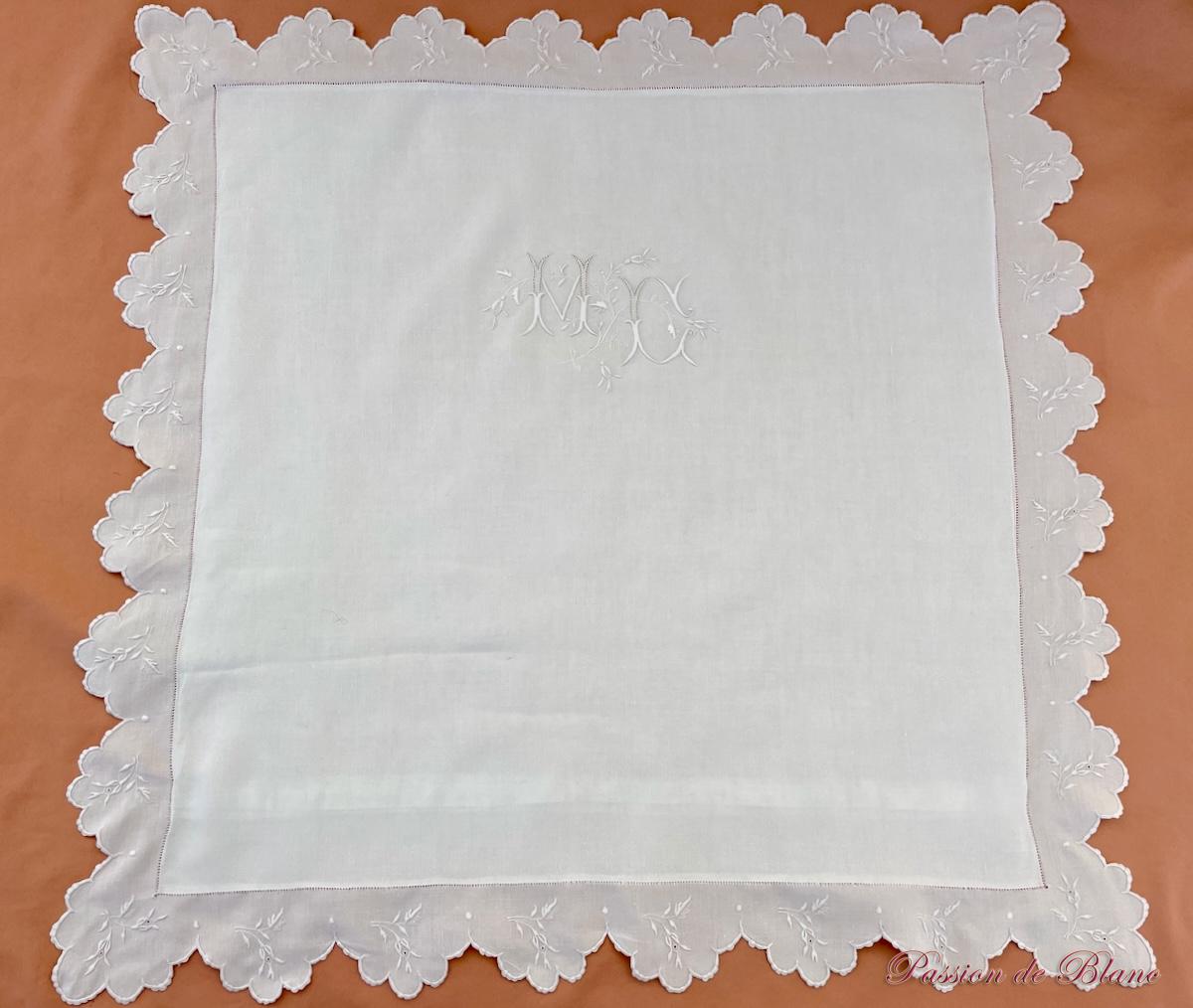 Taie festonnée MD fleurs