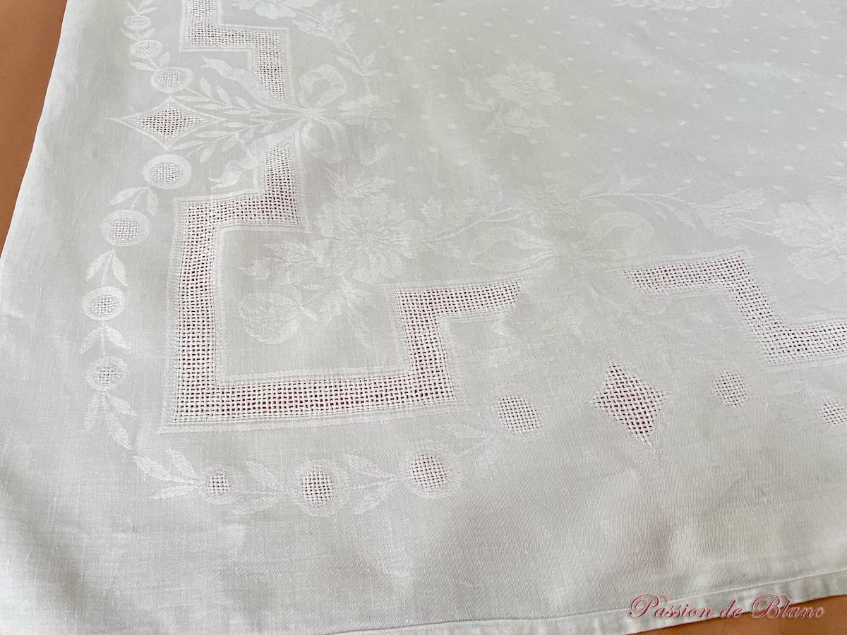 Nappe en damassé de lin fin avec motifs tissés ,2 monogrammes CG brodés main – Image 7
