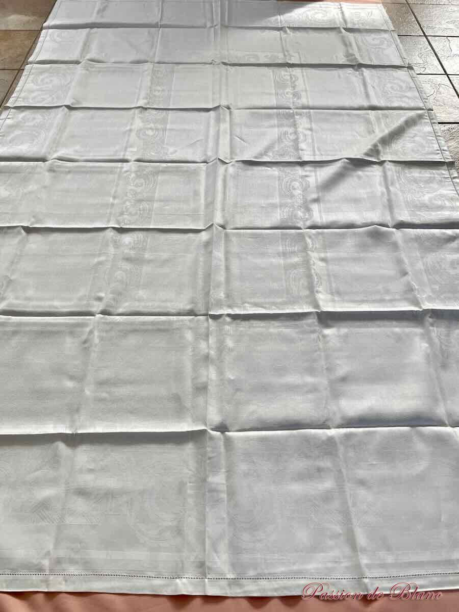 Service de table 12 couverts en damassé de lin "fleur bleue" Neuf – Image 2