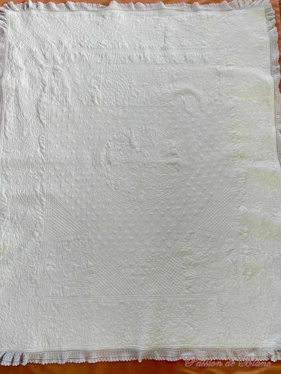 Couverture piquée main