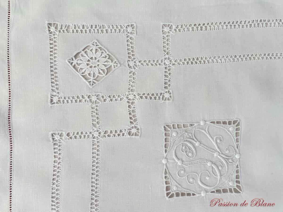 Paire de taies "SV" avec jours complexes sur toile en lin fin – Image 5