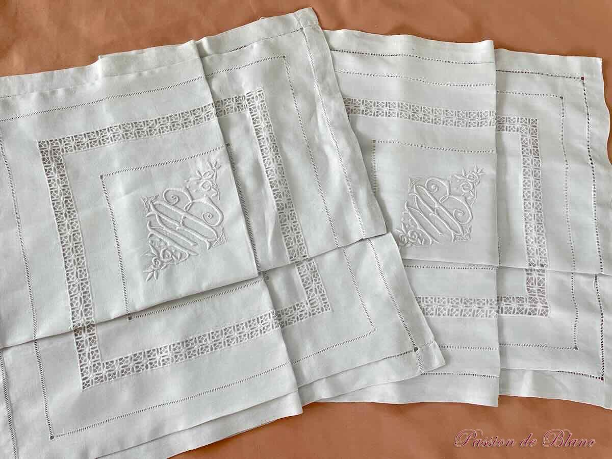 Paire de taies "MB" avec jours complexes sur toile en lin fin – Image 2