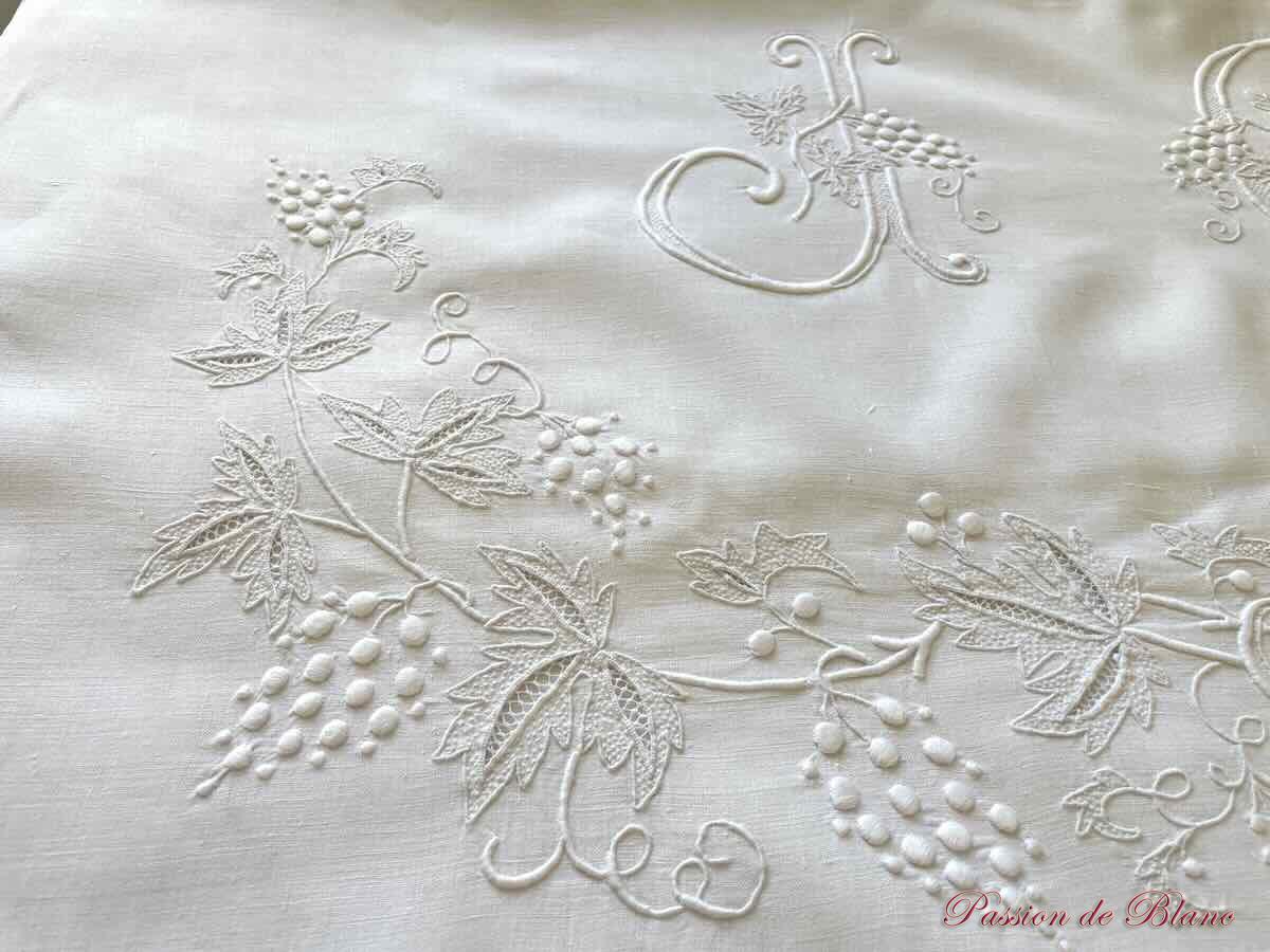 Drap broderie monos LF