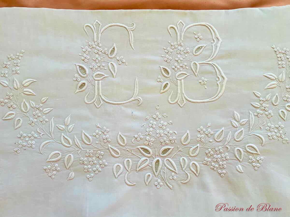 Drap EB superbe relief