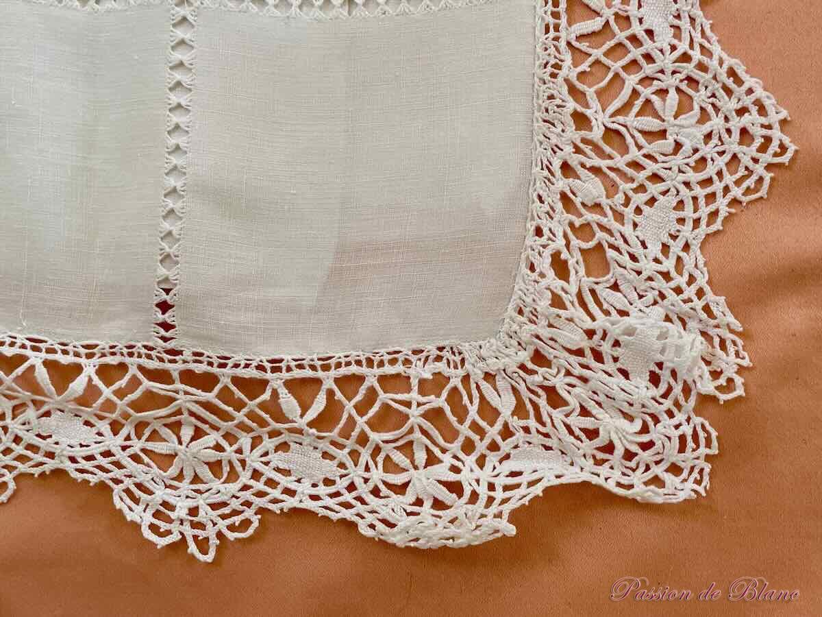 Drap avec broderie Richelieu, dentelle aux fuseaux sur toile de fil de lin blanc – Image 5