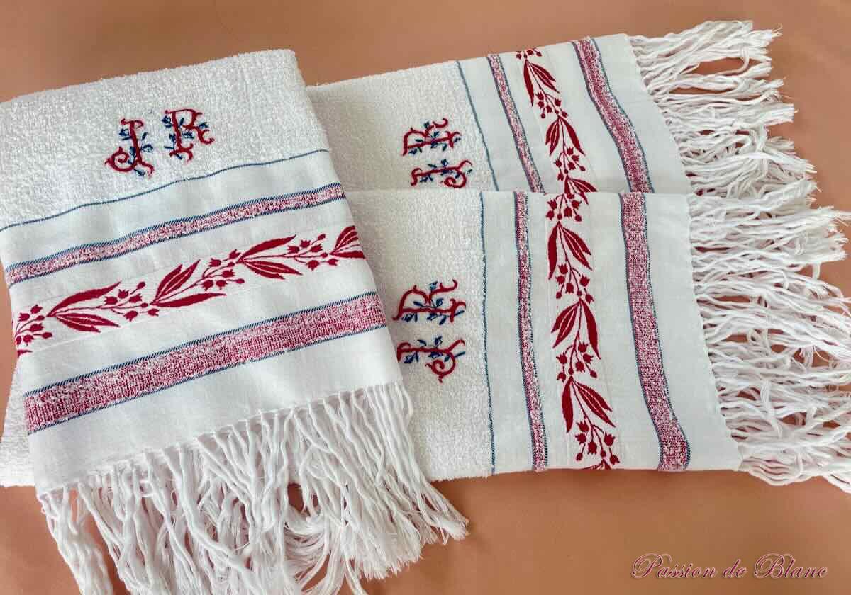 Rare lot de 3 serviettes de toilette éponge, grande frise couleur, Napoléon III – Image 9