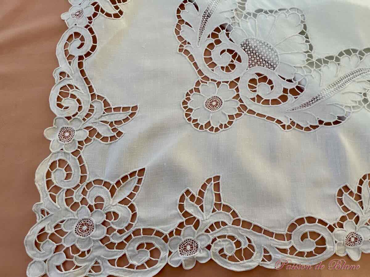 Drap EM Broderie Richelieu