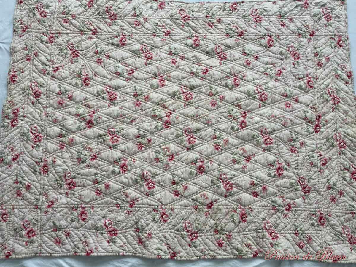 Couverture piquée fleurs