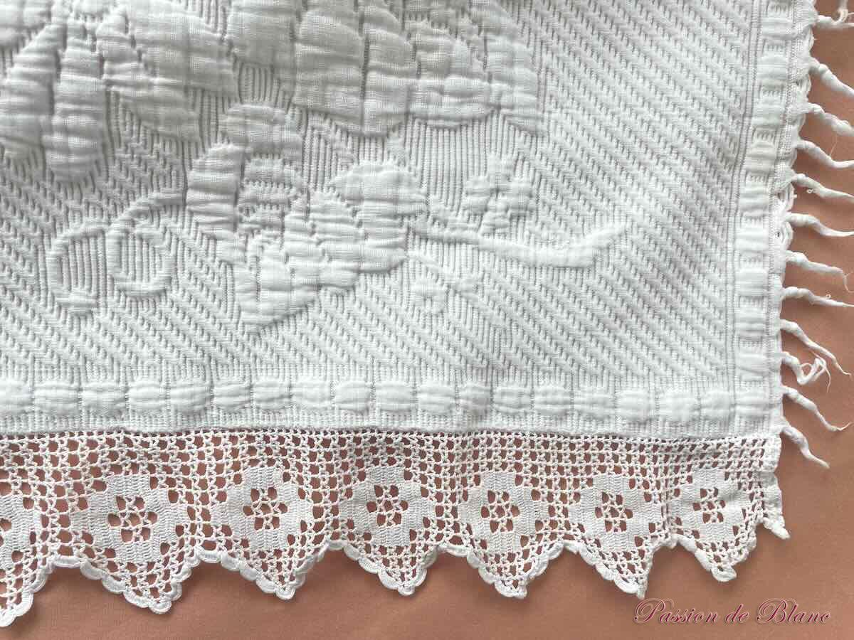 Petite couverture de bébé en piqué Marseillais – Image 8