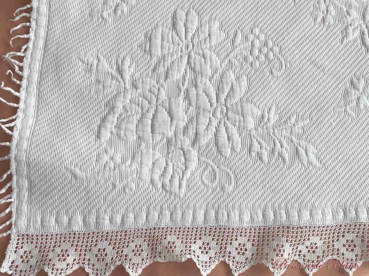 Petite couverture de bébé en piqué Marseillais – Image 4