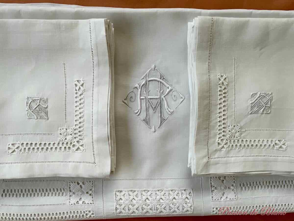 Service table HR fil lin