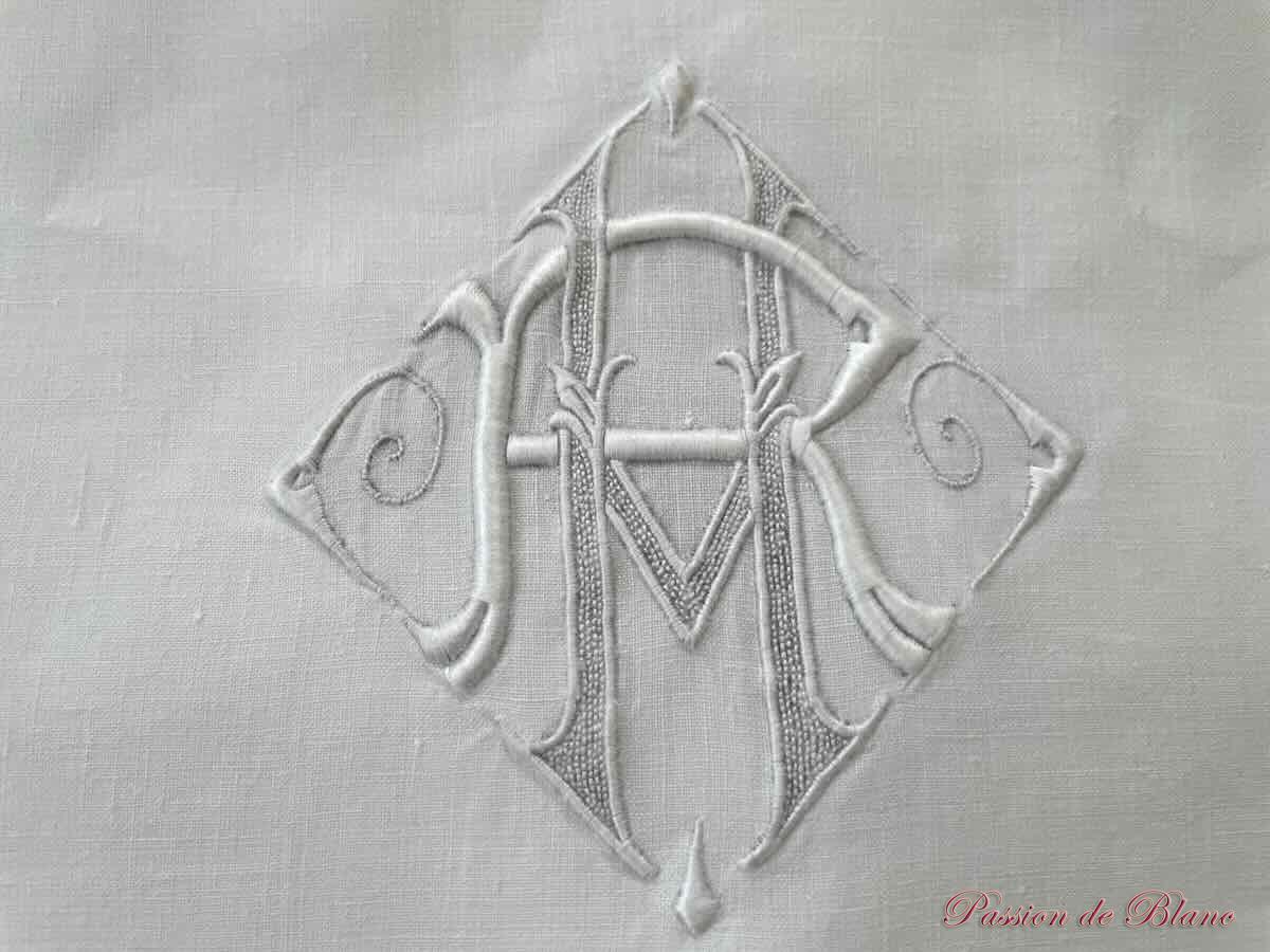 Service de table RH en fil de lin entièrement brodé main: 1 nappe +10 serviettes – Image 8