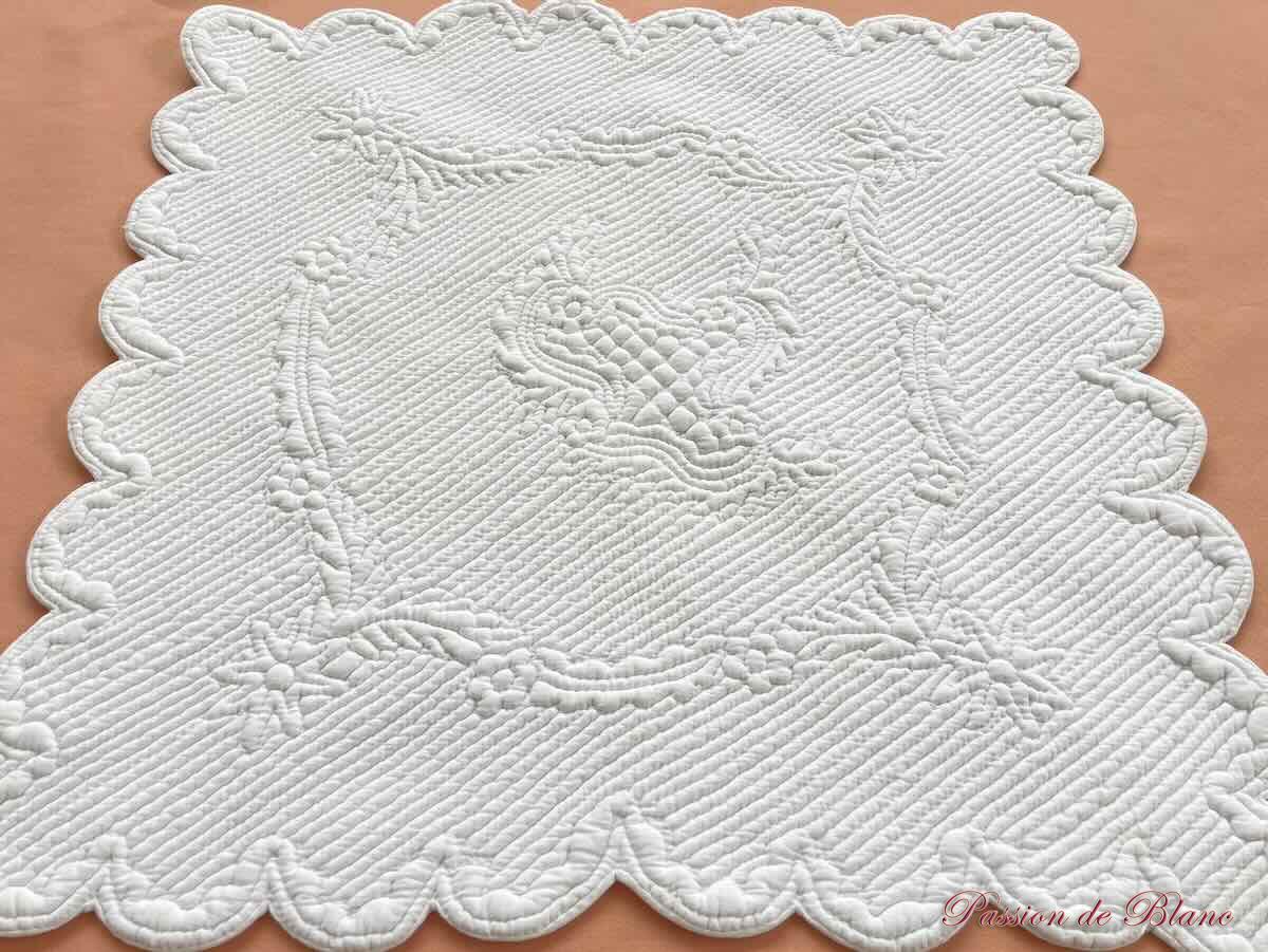 Pétasson ancien bébé