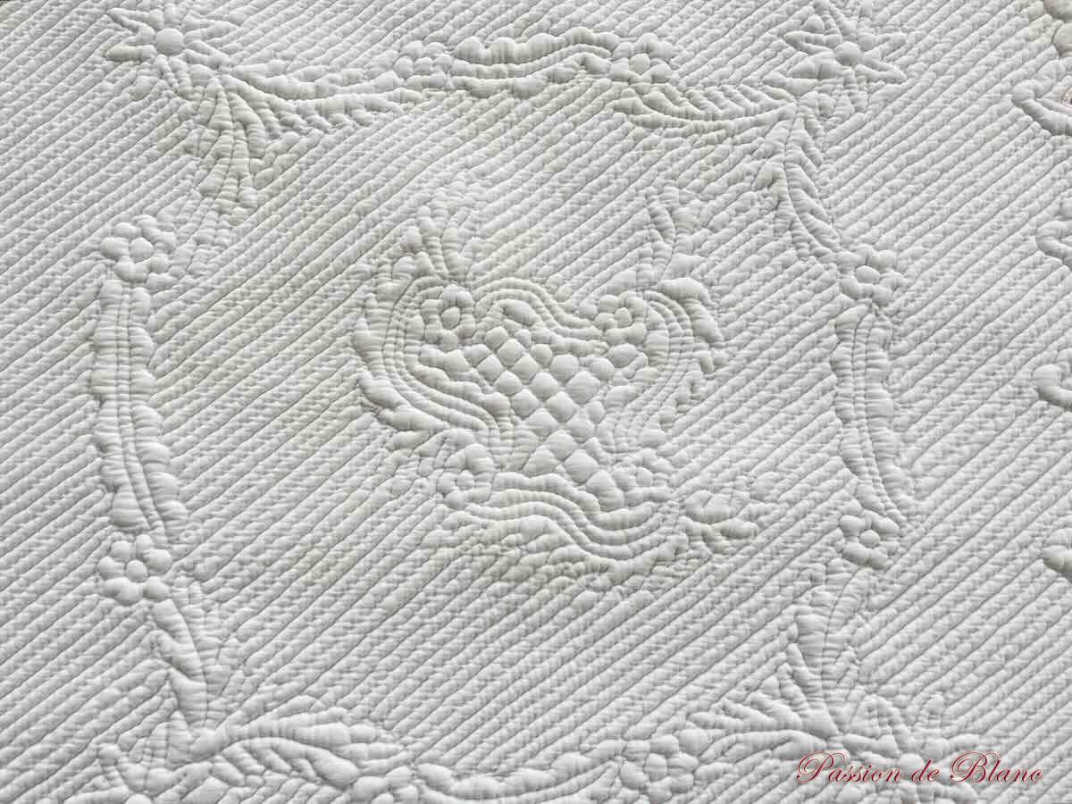 Pétasson piqué,réalisé main en pur coton blanc – Image 2