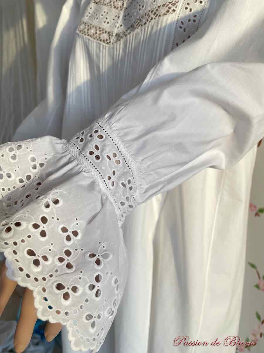 Longue chemise de nuit avec dentelles, broderies sur toile fine percale – Image 7