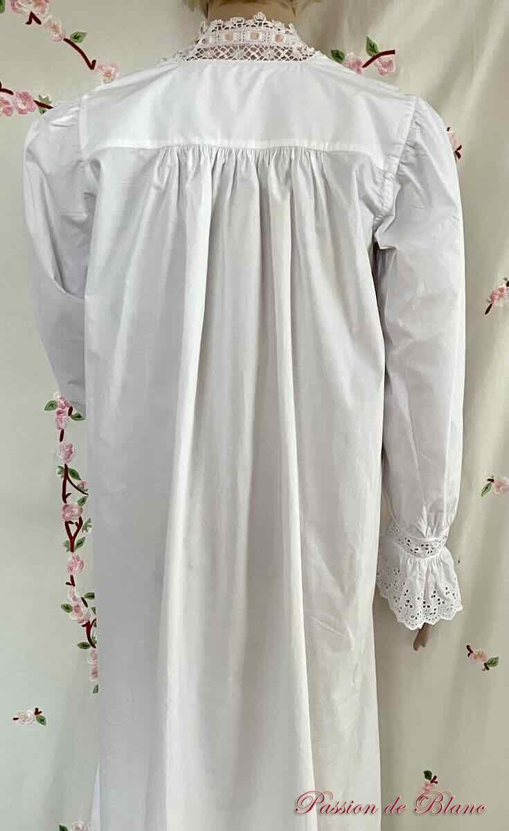 Longue chemise de nuit avec dentelles, broderies sur toile fine percale – Image 9