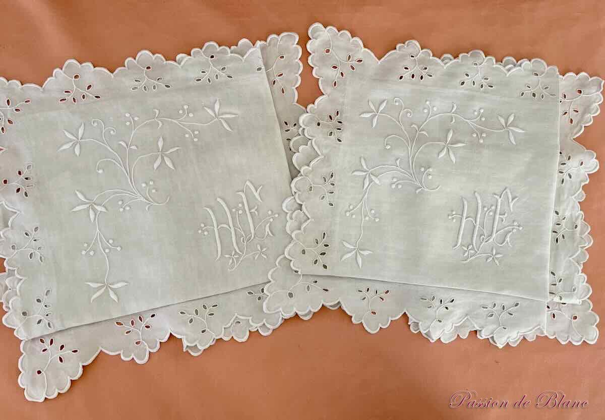 Paire taies festonnées HE