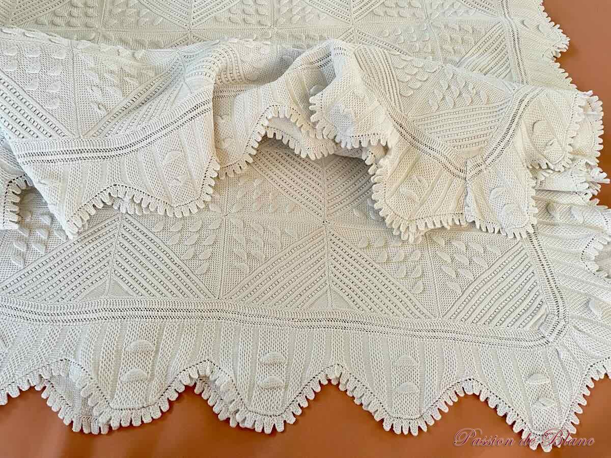 Dessus lit aiguilles fil motifs