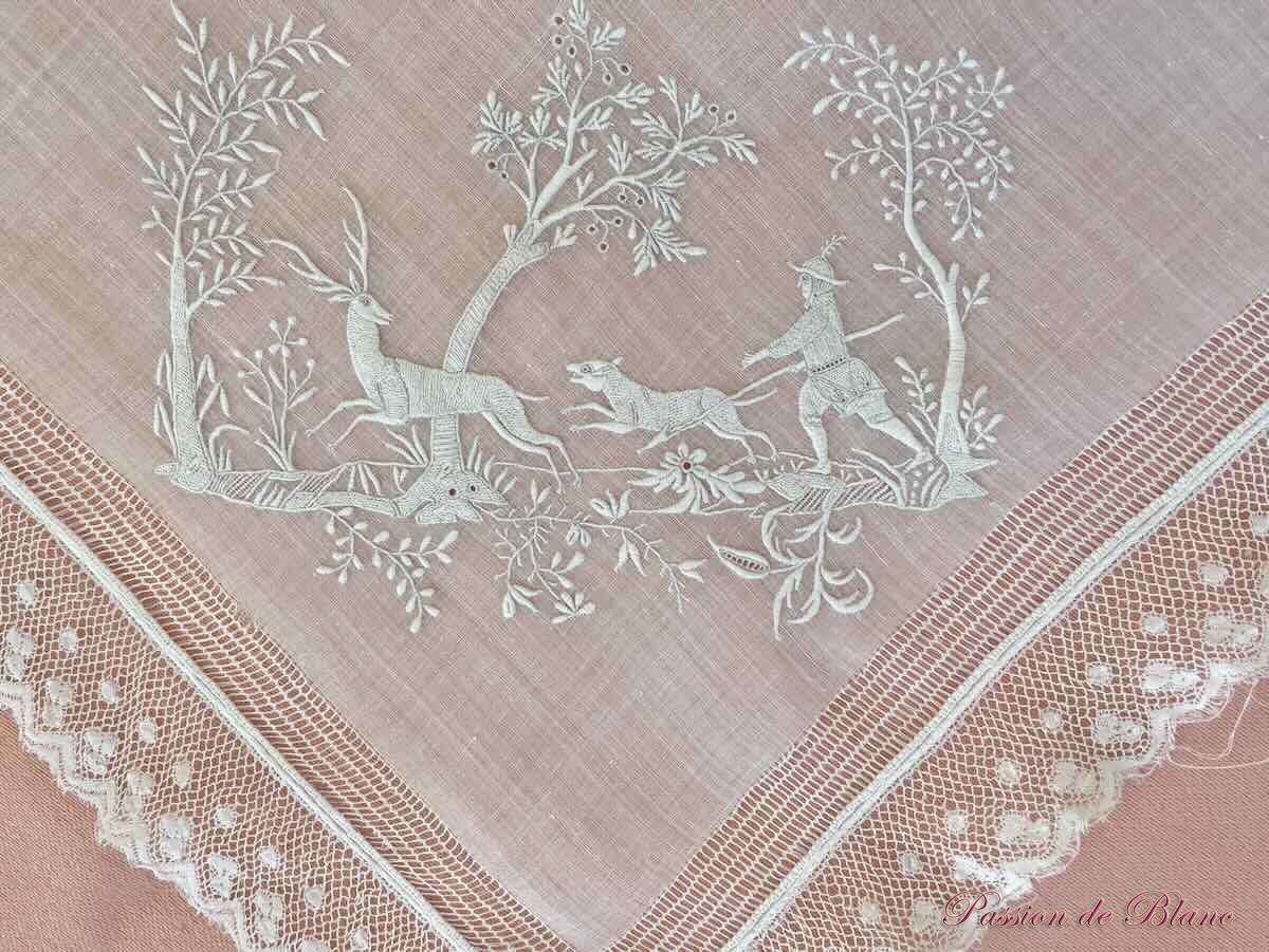 Exceptionnel ouvrage de dame : mouchoir ou autre, broderie main sur toile de linon – Image 6