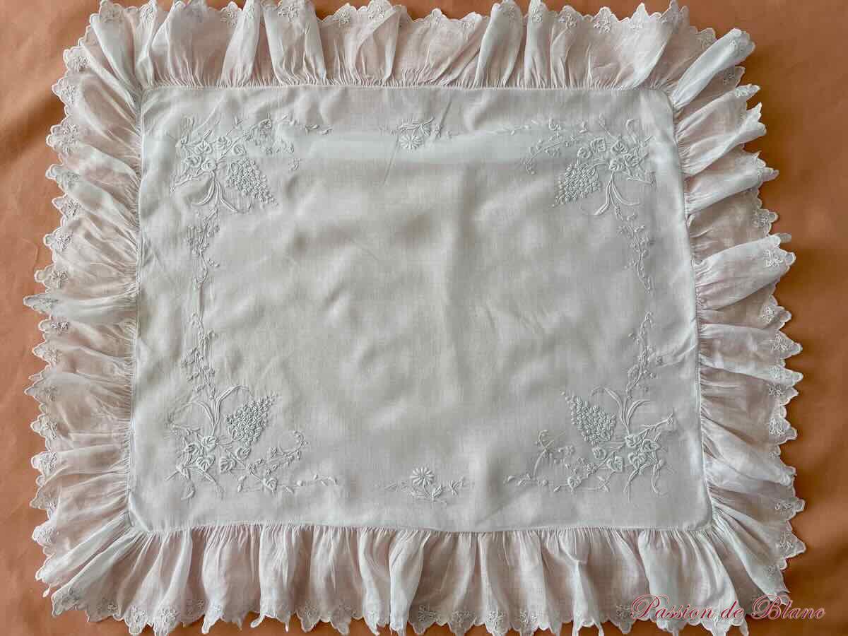 Taies apparat linon broderies