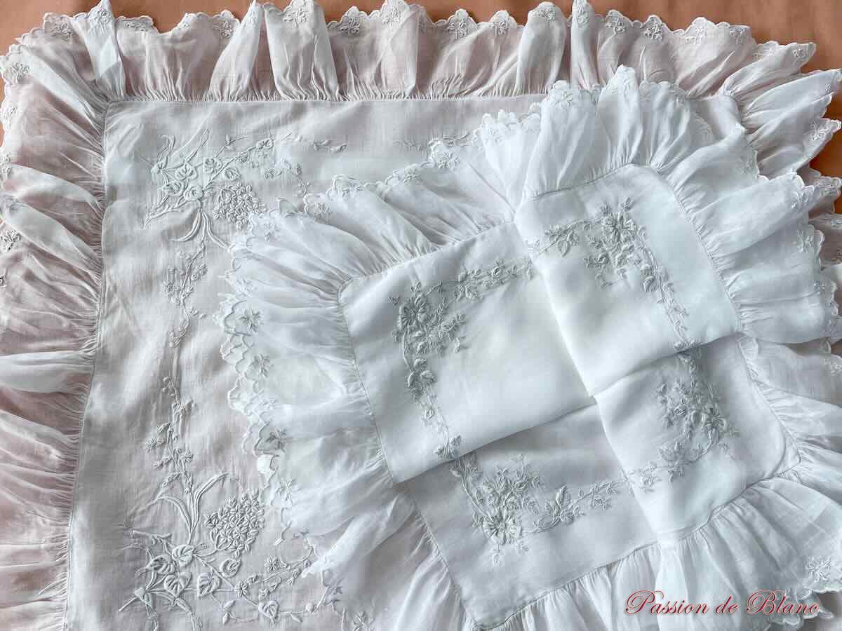 Taies d'apparat linon broderie