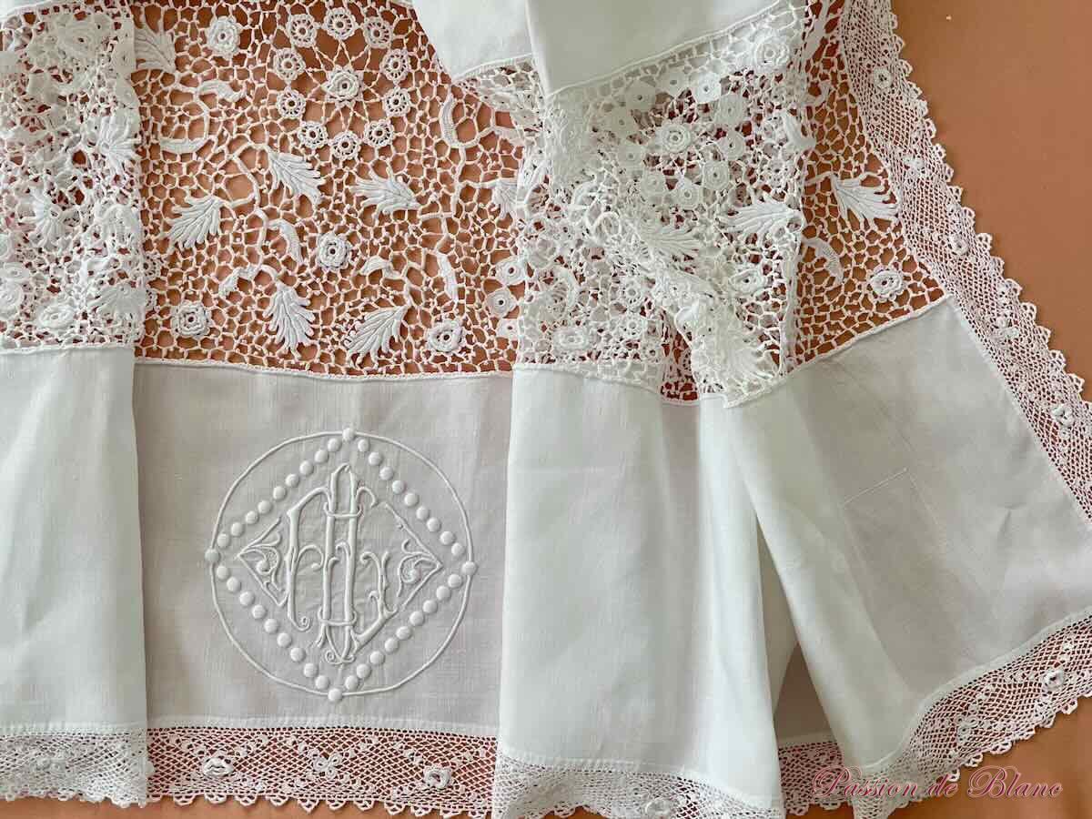 Beau drap en fil de lin, monogramme AL, découverte dentelle au crochet d'art : points d'Irlande – Image 6