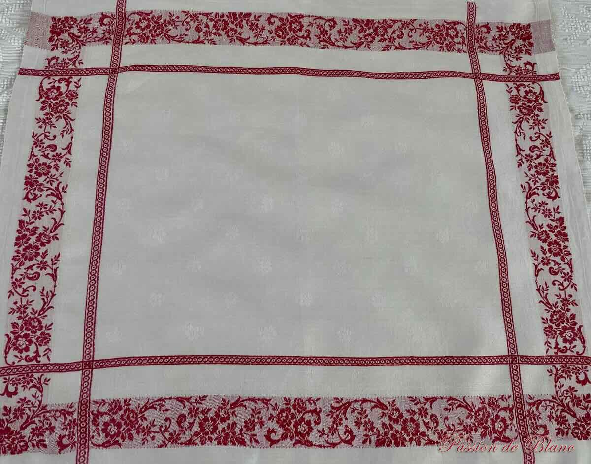 Serviettes Napoléon III liteaux rouges