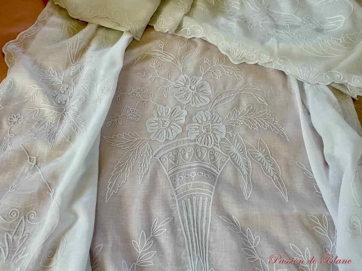 Paire rideaux Cornely broderie main