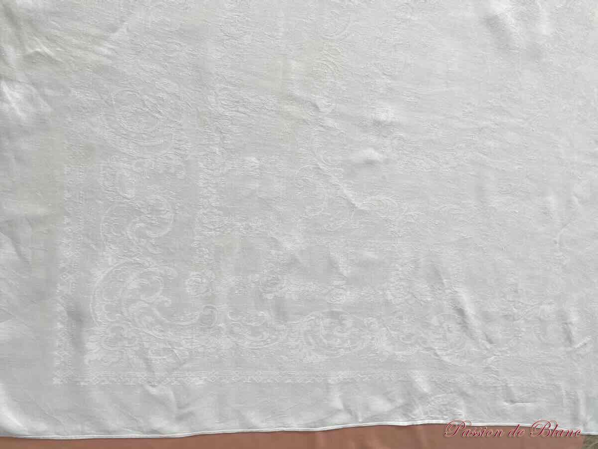 Service de table en damassé de lin 12 couverts, 2 monogrammes TV brodé main – Image 8