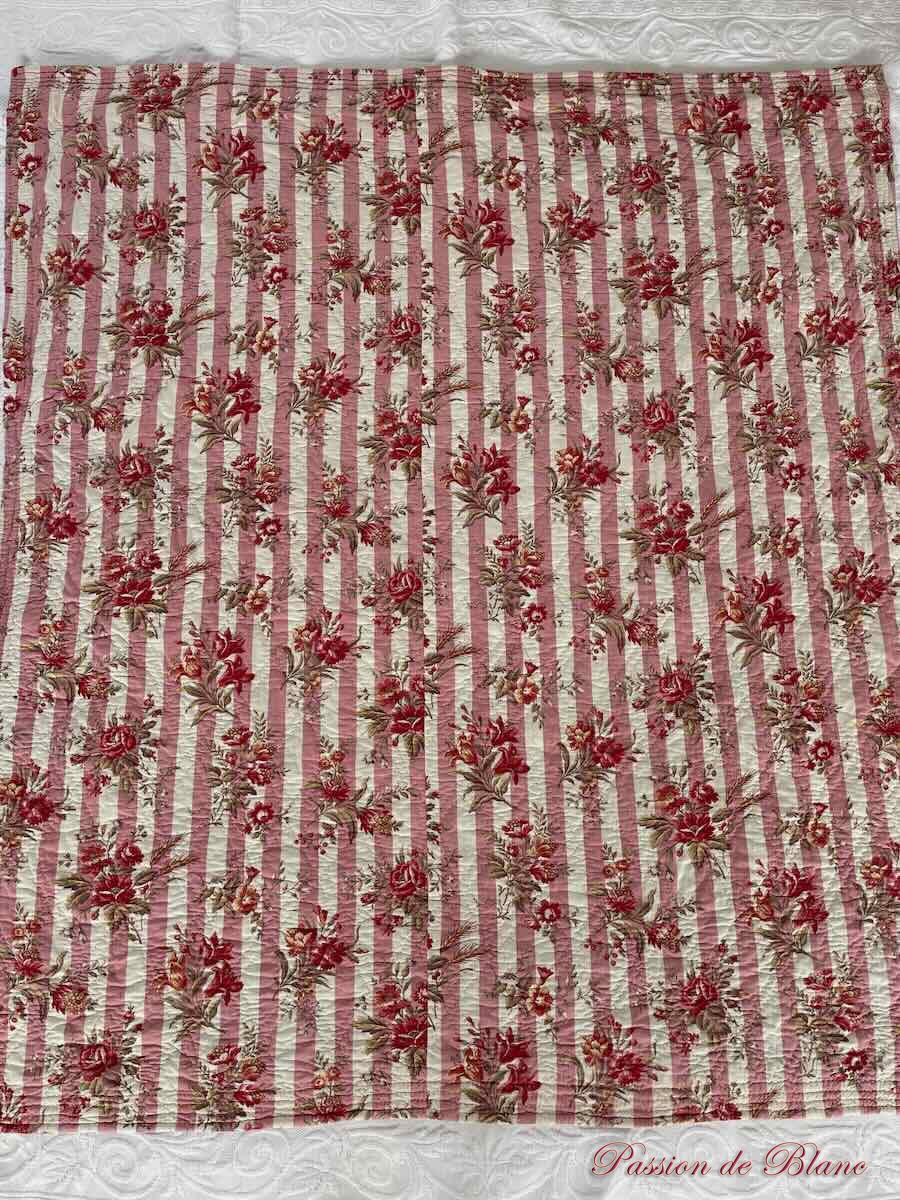 Coutepointe piqué main angelots fleurs