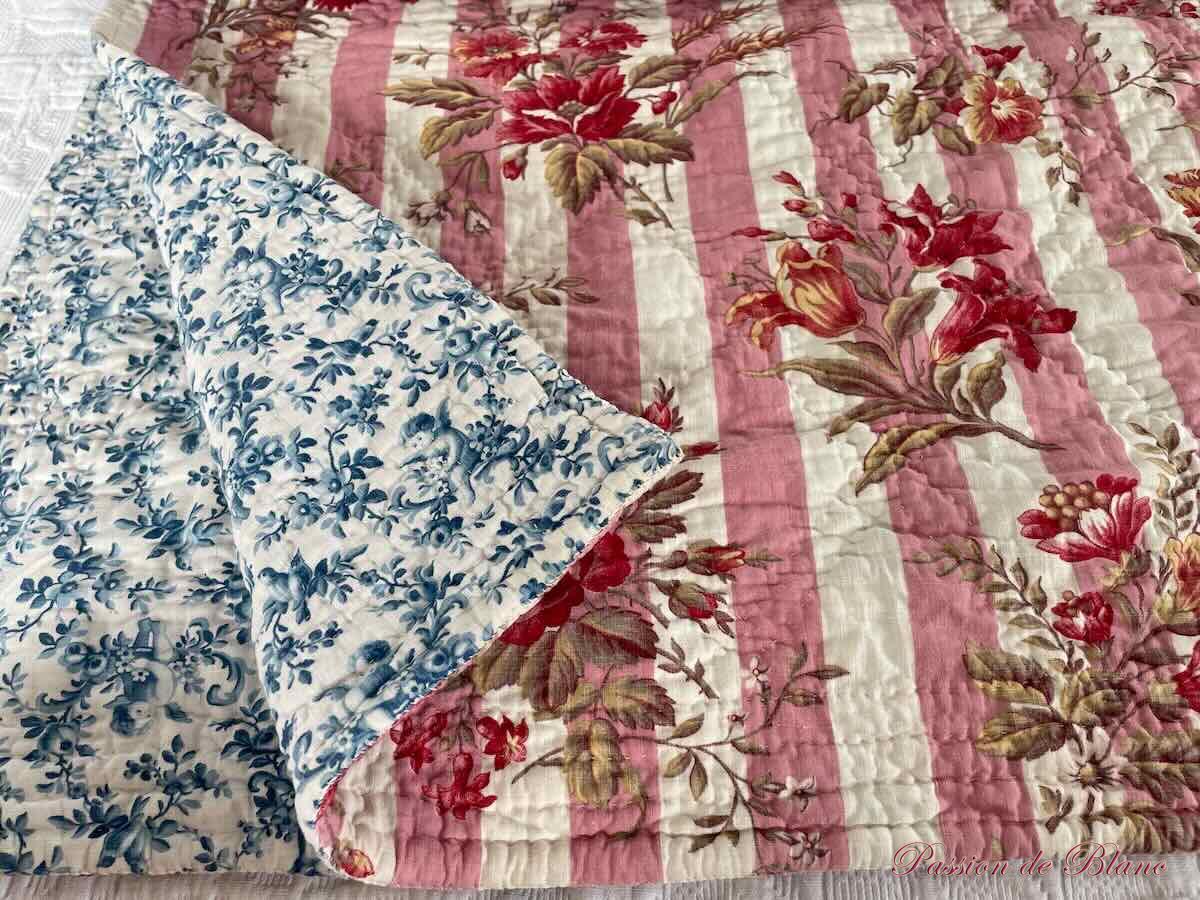 Courtepointe main chérubins fleurs