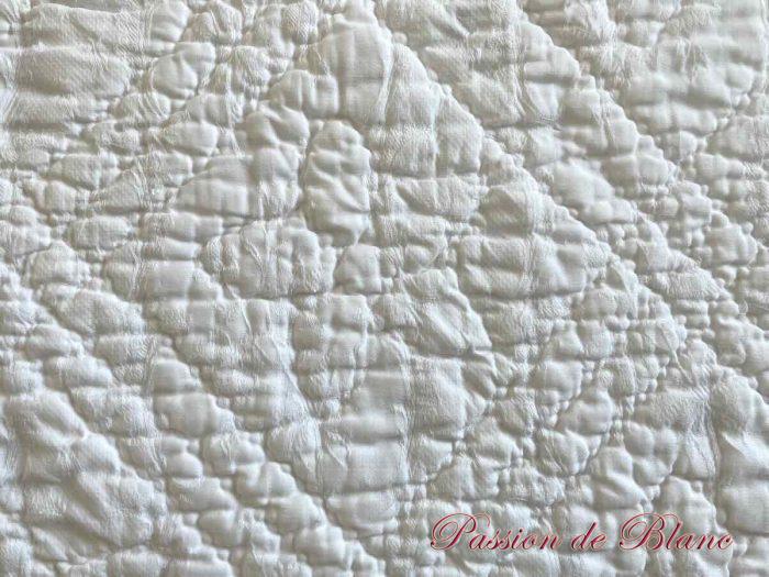 Couverture Courtepointe,Provence,cotonnade blanche motifs , piquage main – Image 11