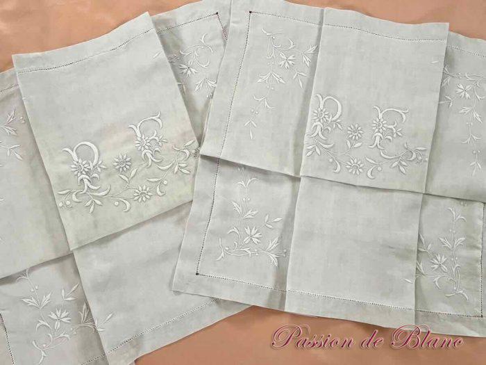 Belle paire de taies en lin avec broderies main et mono PF – Image 4