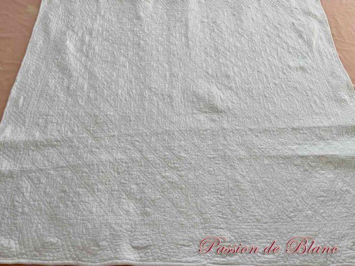 Courtepointe,Provence,cotonnade blanche, piquage main – Image 3