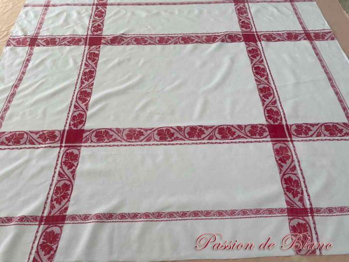 Belle nappe rectangle en damassé de lin fin avec liteaux rouges, Napoléon III – Image 2