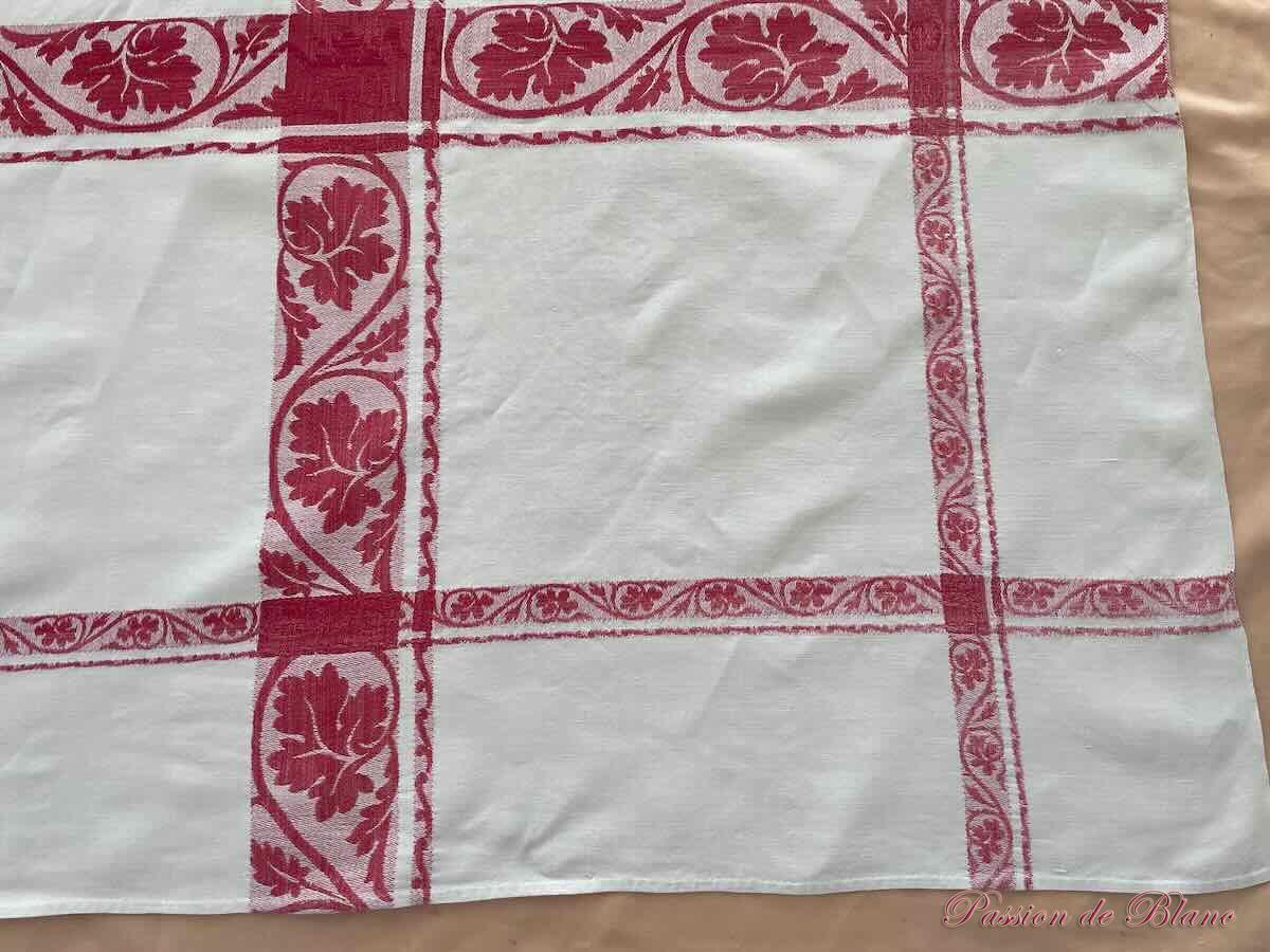 Belle nappe rectangle en damassé de lin fin avec liteaux rouges, Napoléon III – Image 4