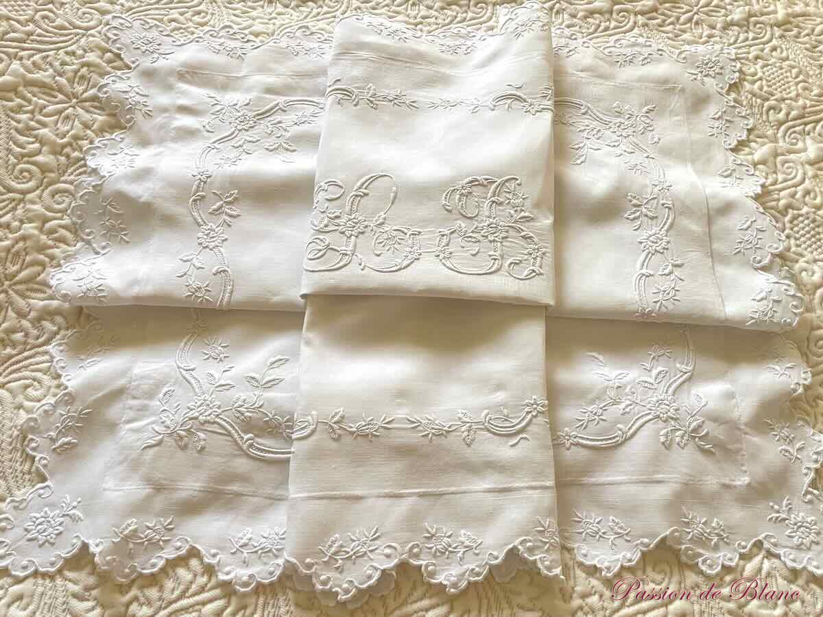 Somptueuse taie avec imposantes broderies et mono LB sur fil de lin – Image 8