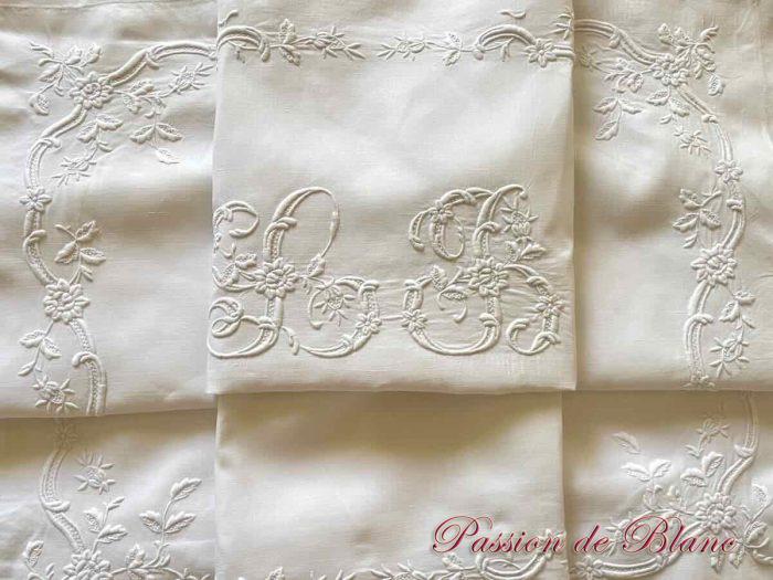 Somptueuse taie avec imposantes broderies et mono LB sur fil de lin – Image 2