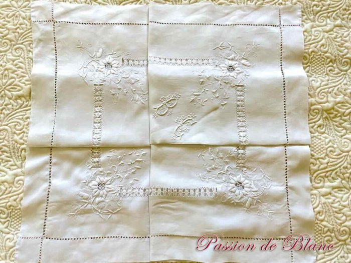 Taie BC broderie à l'aiguille fil lin