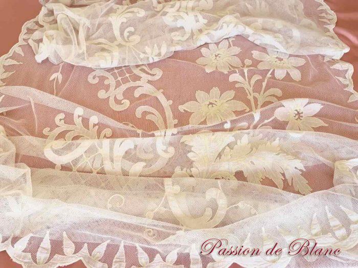 Grand rideau tulle applications Napoléon III